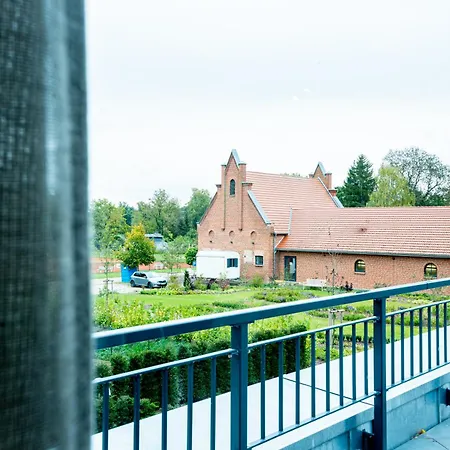 Farmer Basedow & Hotel