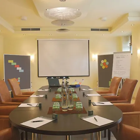 Hotell Farmer Basedow & 4*