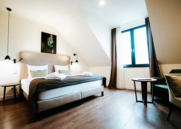 Farmer Basedow & Hotel 4*