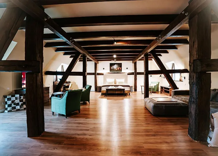 Hotel Farmer Basedow & 4*